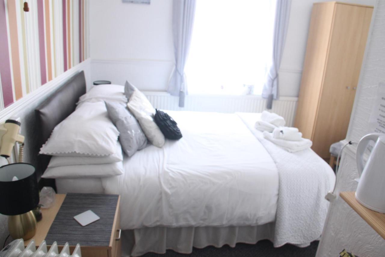 Serena Court Hotel 스케그니스 외부 사진